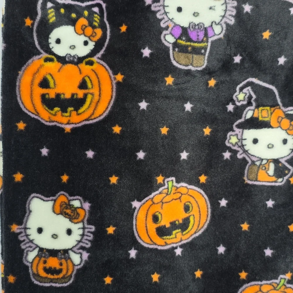 *Rare Color/Pattern* Hello Kitty Black Orange Halloween Costumes Throw Blanket